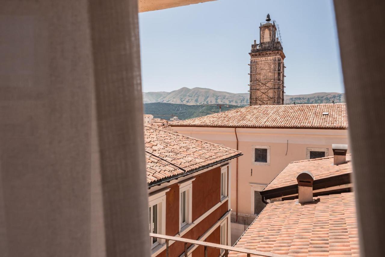 Bed and Breakfast Palazzo Dei Pavoni, Relais Di Charme LʼAquila Exterior foto
